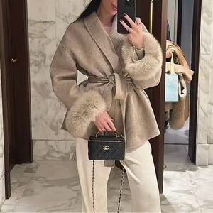 Women's Beige Faux Fur-Trim Tie-Waist Cape Jacket